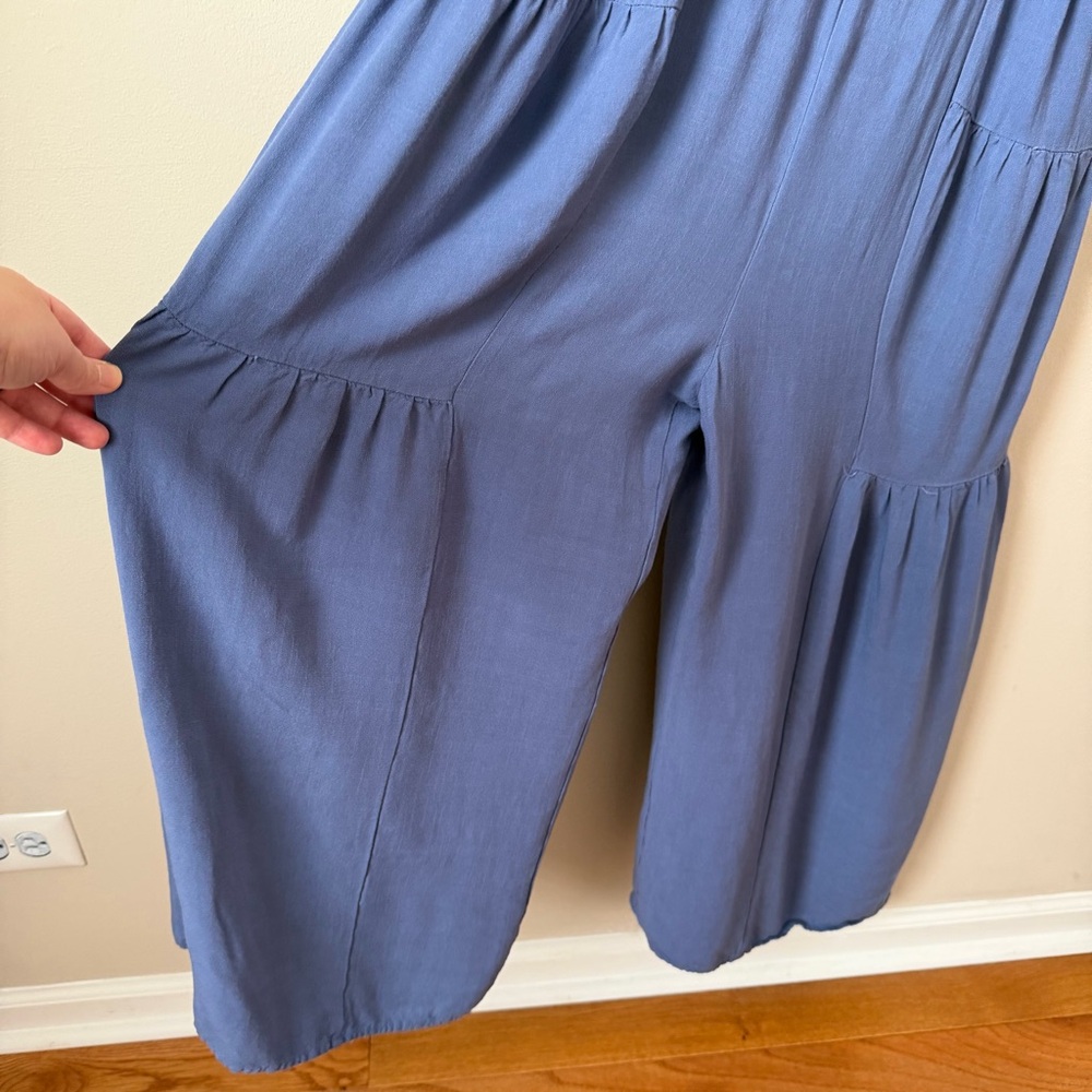 Women's V ery J Blue Sleeveless Wide Leg Square Neck Smocked Jumpsuit Size M - Picture 4 of 16
